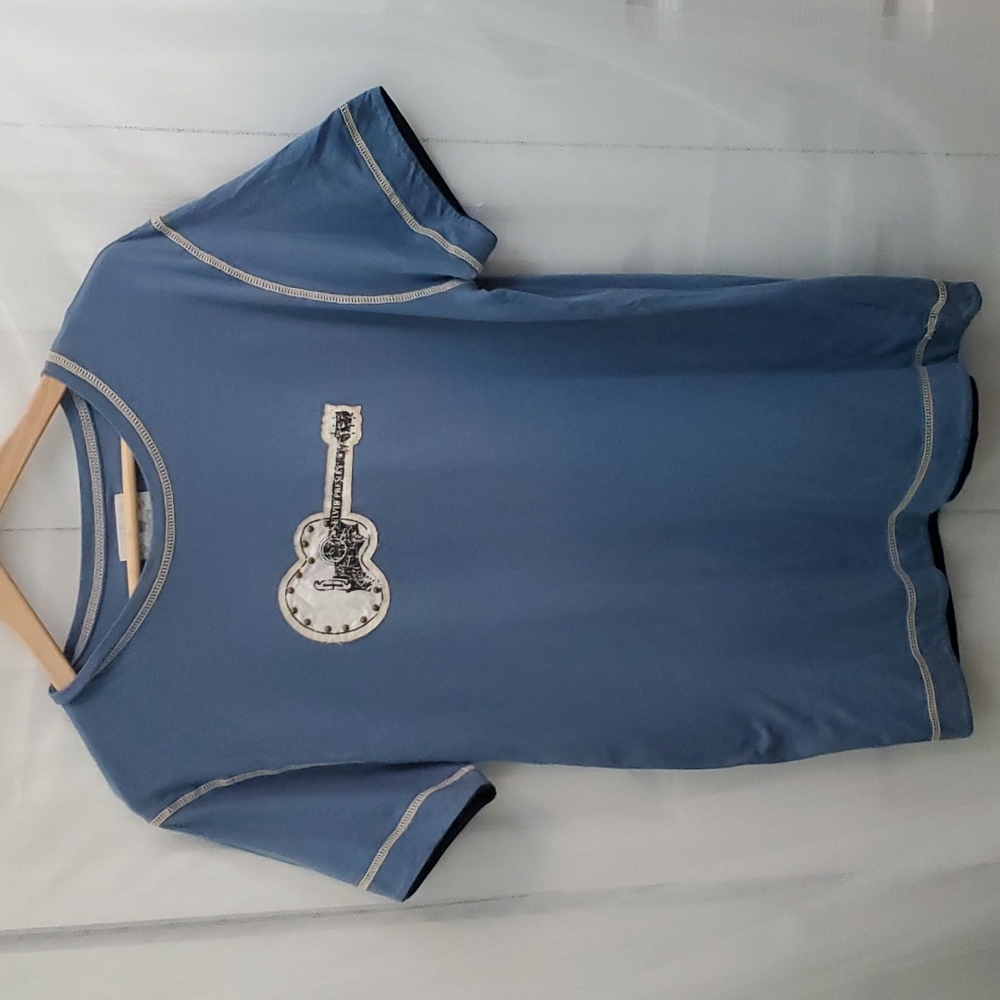 Elvis Presley Guitar Tee